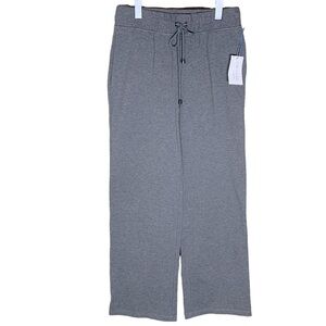 🔥🔥Lizwear by Liz Claiborne French terry pants.